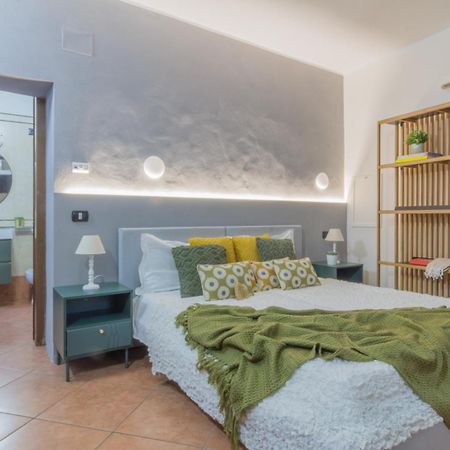 Residence Croce Plasencia Exterior foto